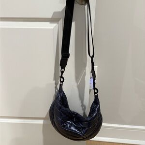 Navy blue Think Rolyn crossbody